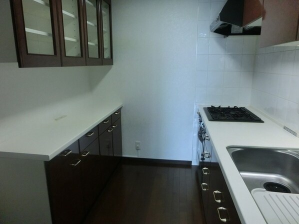 ファミールスクエア中野坂上の物件内観写真